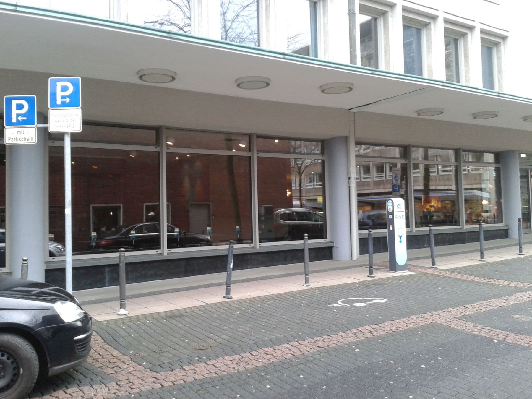 Foto der Ladestation Kennedyplatz 3, 45127 Essen