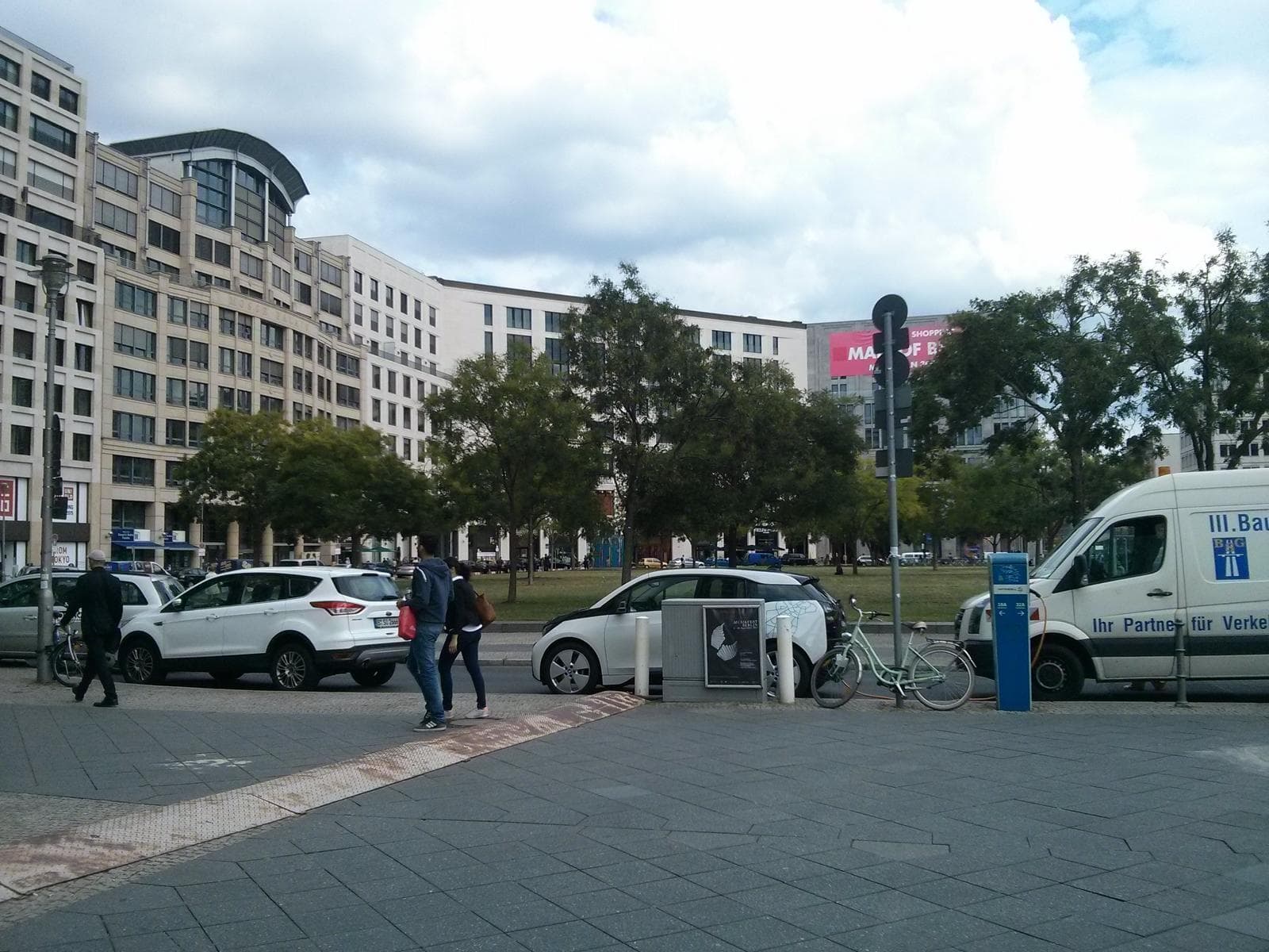 Foto der Ladestation Berliner Stadtwerke Voßstr. 24 AC