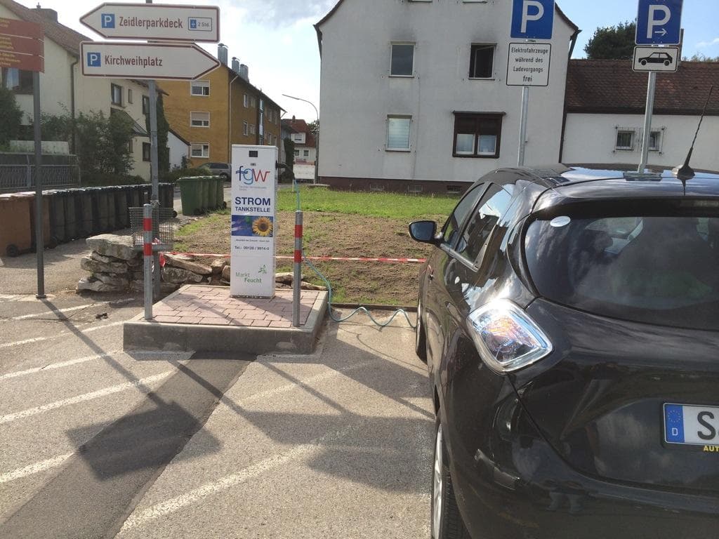 Foto der Ladestation Feucht - Kirchweihplatz