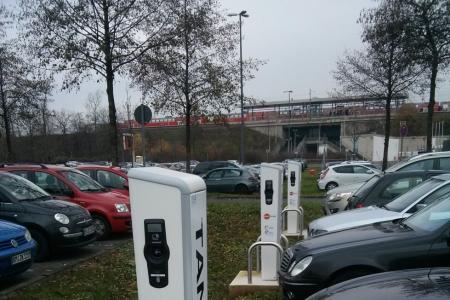 Stationsfoto TankE - Park & Ride KVB Weiden West 0