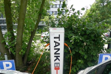 Stationsfoto TankE - TÜV Rheinland 1